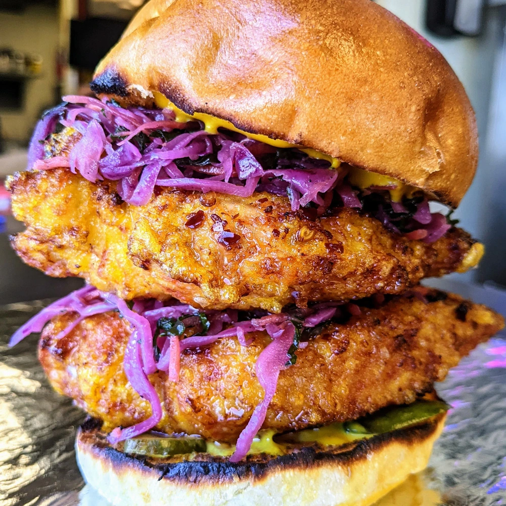 food-truck-chicken-sandwiches